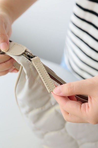 VIA DOAN ヴィア ドアン Parrot パロット 三日月型ショルダーバッグ 1284