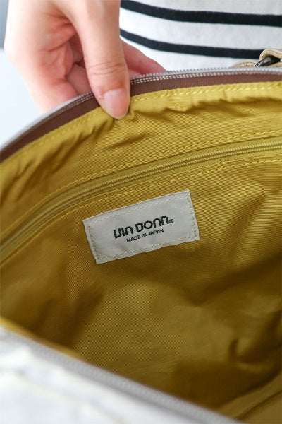 VIA DOAN ヴィア ドアン Parrot パロット 薄マチショルダーバッグ 1282