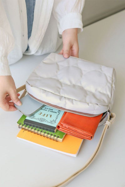 VIA DOAN ヴィア ドアン Parrot パロット マチ有ショルダーバッグ 1276