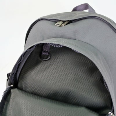 CIE シー PRIOR デイパック 035001