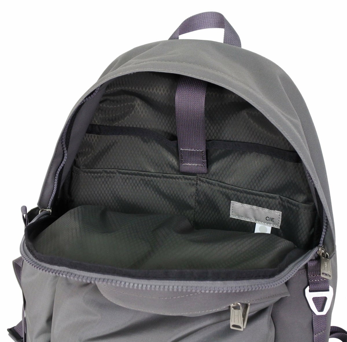 CIE シー PRIOR デイパック 035001
