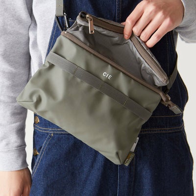 CIE シー GRID3 ミニショルダーバッグ ATT-01 032052