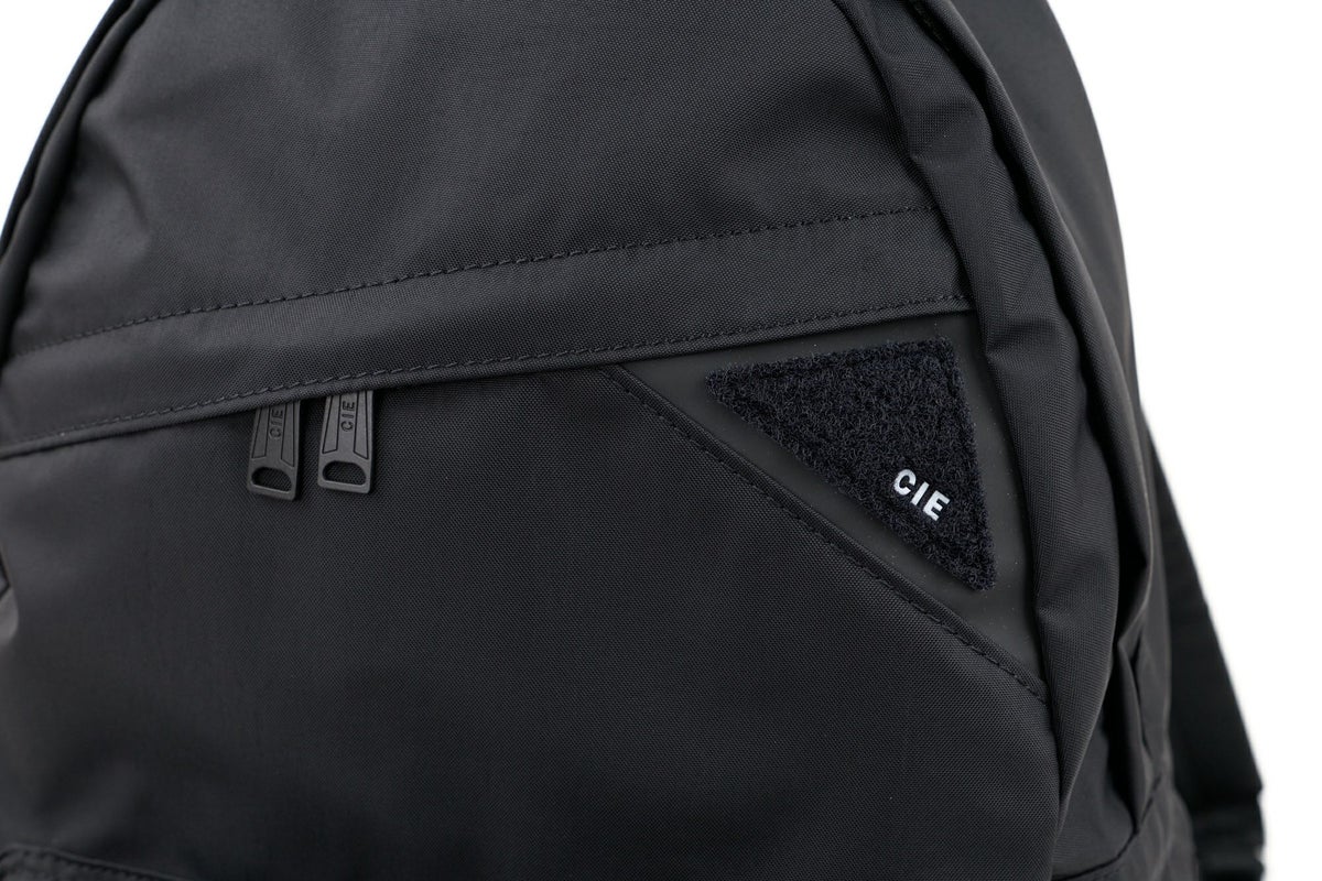 CIE シー FLOW デイパック 022100