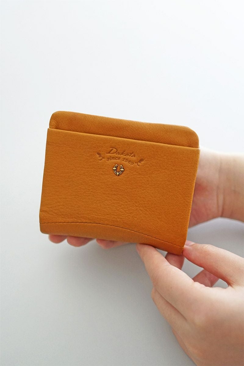 2025年 秋冬新作 ] Dakota ダコタ バイブリー 小銭入れ付き二つ折り