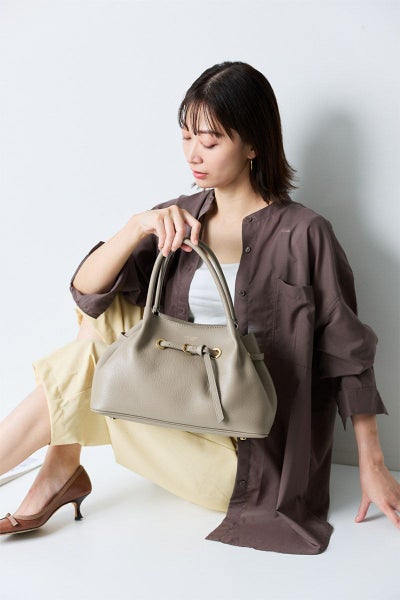 VIOLAd'ORO ヴィオラドーロ TRERO トレロ Wフェイストートバッグ V-1600