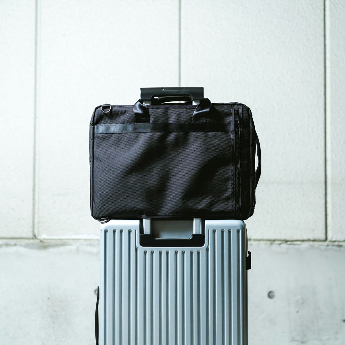 WONDER BAGGAGE ワンダーバケージ アクティベートシリーズ バリスティック 2WAYバッグ ZWB-G-033