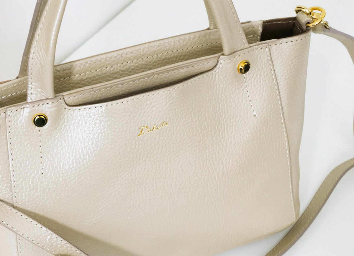 Dakota ダコタ キューブ Limited Edition 2WAYショルダーバッグ 1034907