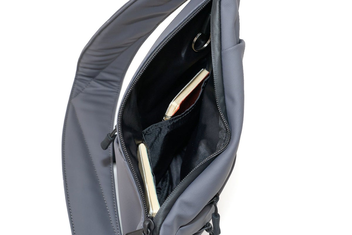 SML エスエムエル THIERRY HUNTING BAG K902143W