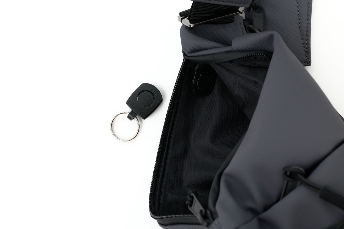 SML エスエムエル THIERRY HUNTING BAG K902143W