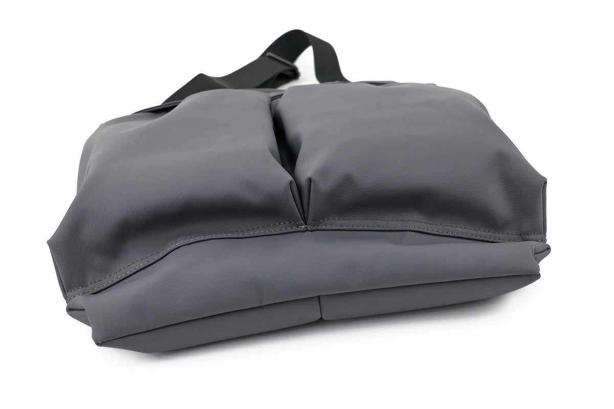 SML エスエムエル THIERRY HELMET BAG S K902144