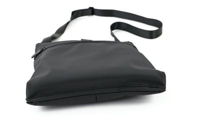 SML エスエムエル THIERRY UTILITY SHOULDER BAG K904115