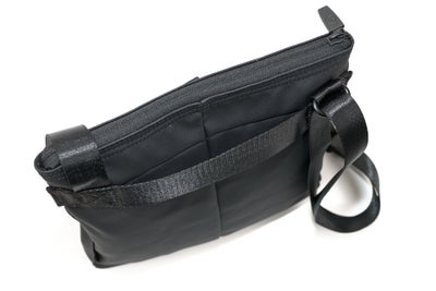 SML エスエムエル THIERRY UTILITY SHOULDER BAG K904115
