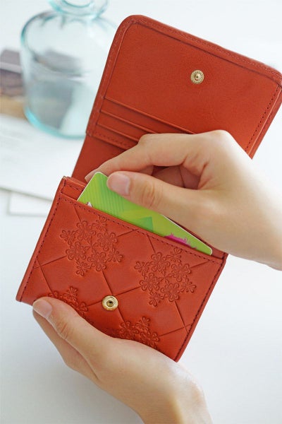 Dakota ダコタ モナ 小銭入れ付き二つ折り財布 0035564