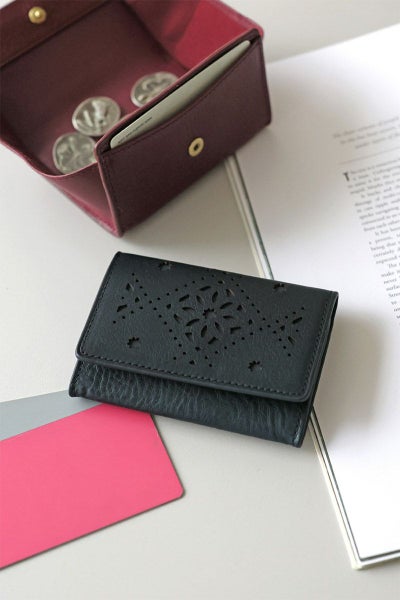 genten ゲンテン Argyle Cutwork アーガイルカットワーク 小銭・カード入れ 44817