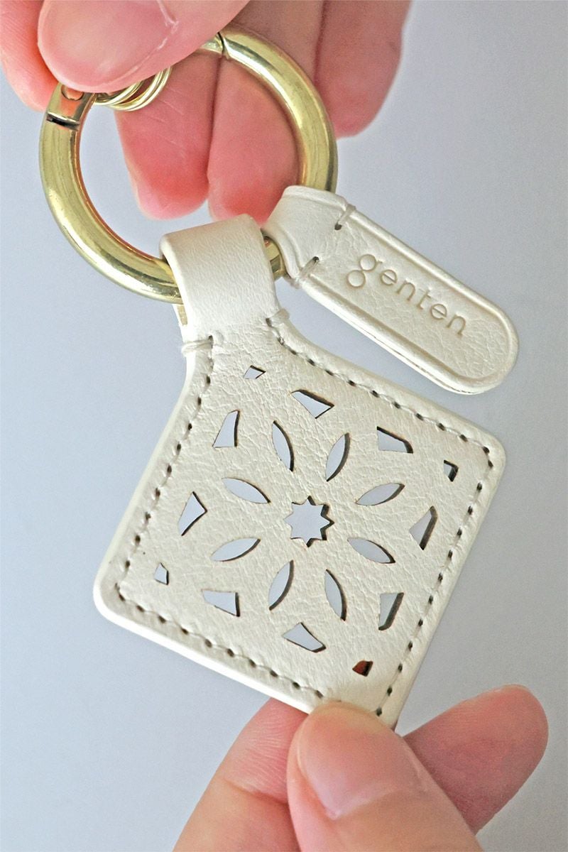 genten ゲンテン Argyle Cutwork アーガイルカットワーク キーリング 44818