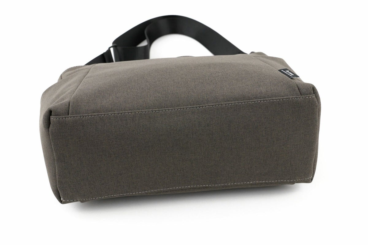 Un coeur アンクール TOROII トロ2 ショルダーバッグ K903063N