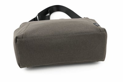 Un coeur アンクール TOROII トロ2 ショルダーバッグ K903063N