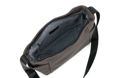 Un coeur アンクール TOROII トロ2 ショルダーバッグ K903063N