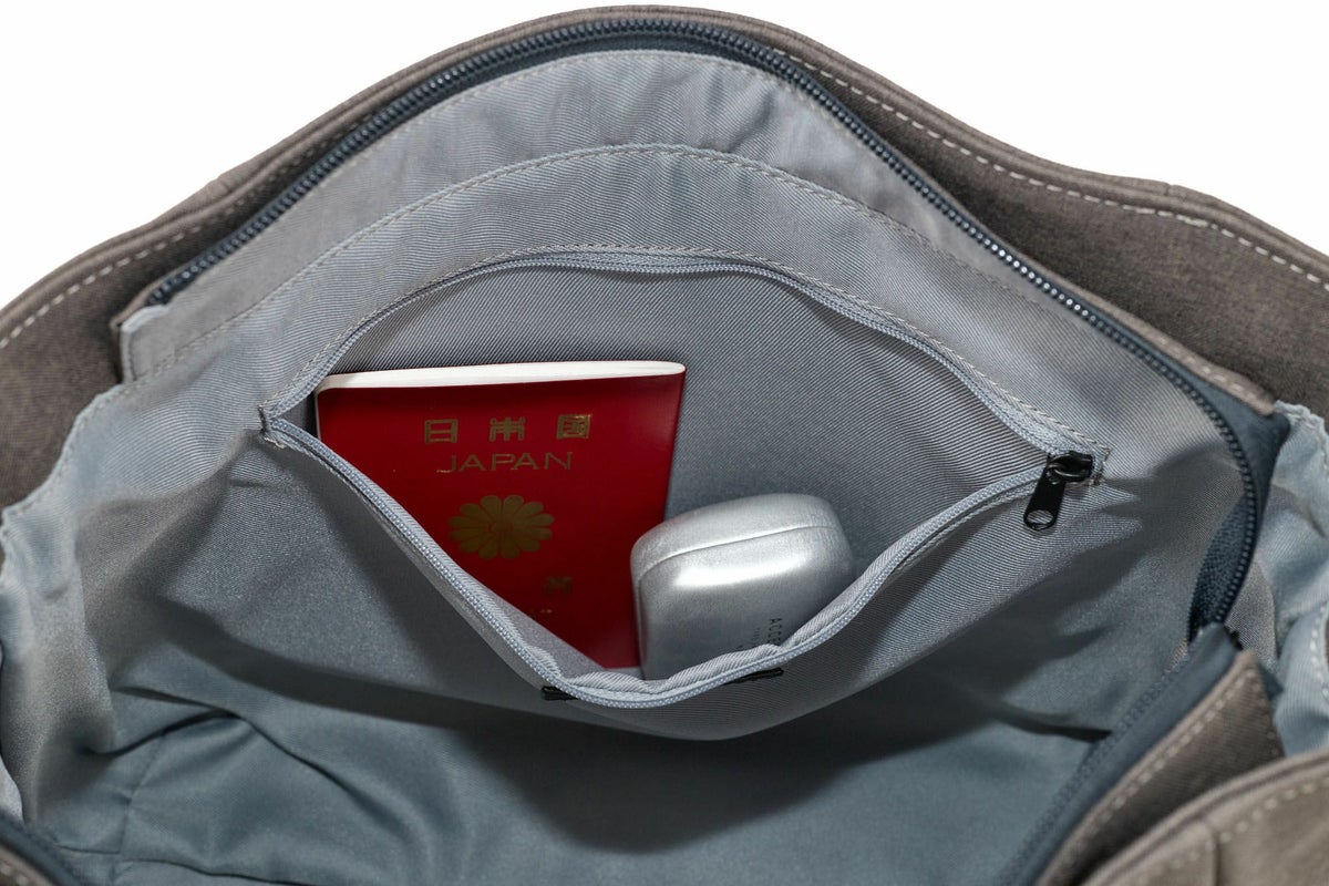 Un coeur アンクール TOROII トロ2 ショルダーバッグ K903063N