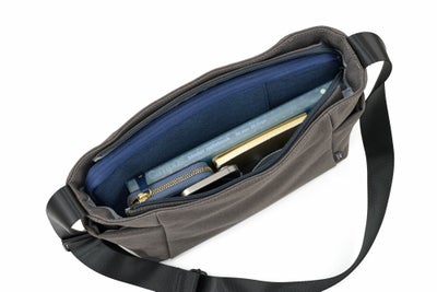 Un coeur アンクール TOROII トロ2 ショルダーバッグ K903063N