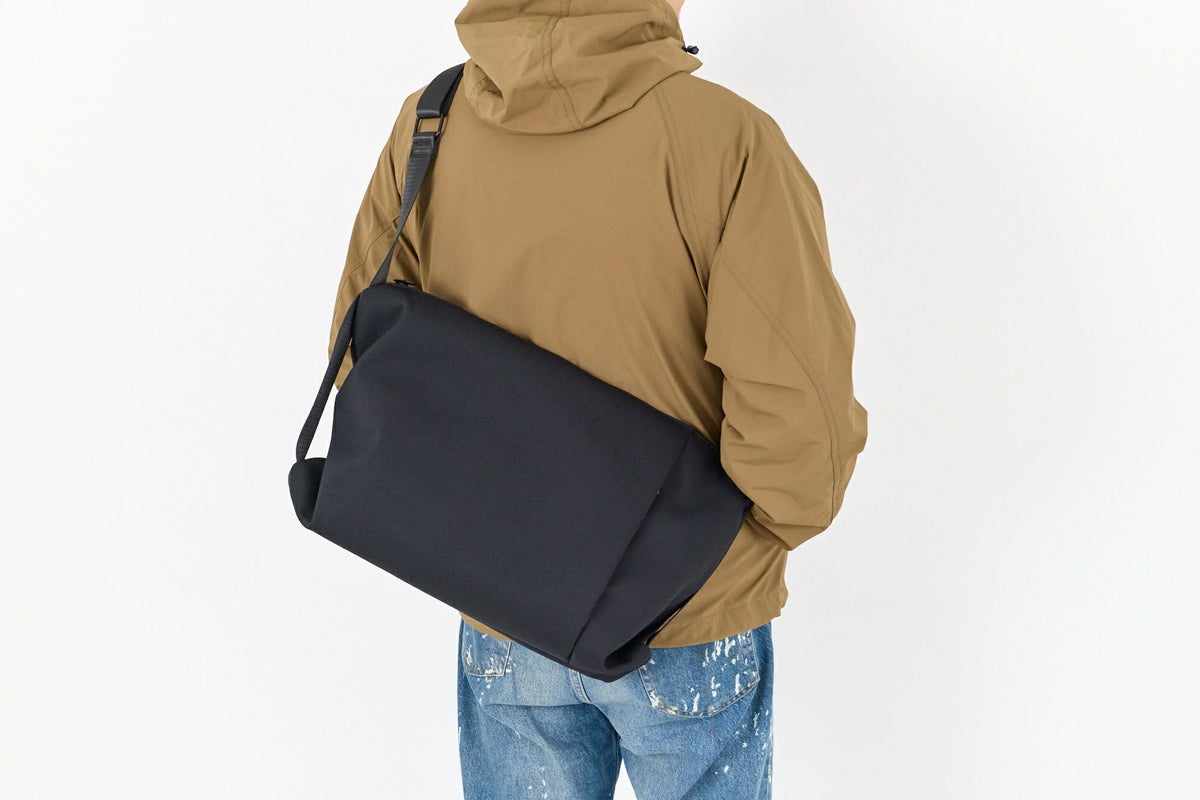 Un coeur アンクール TOROII トロ2 ショルダーバッグ K903010N