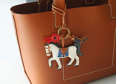 genten ゲンテン WAKU WAKU Charm ワクワクチャーム 白馬 40869