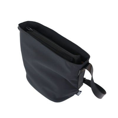 Un coeur アンクール hatch ハッチ ショルダーバッグ K904153