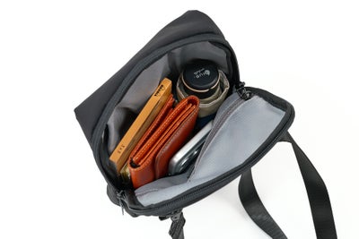 Un coeur アンクール hatch ハッチ ショルダーバッグ K904154