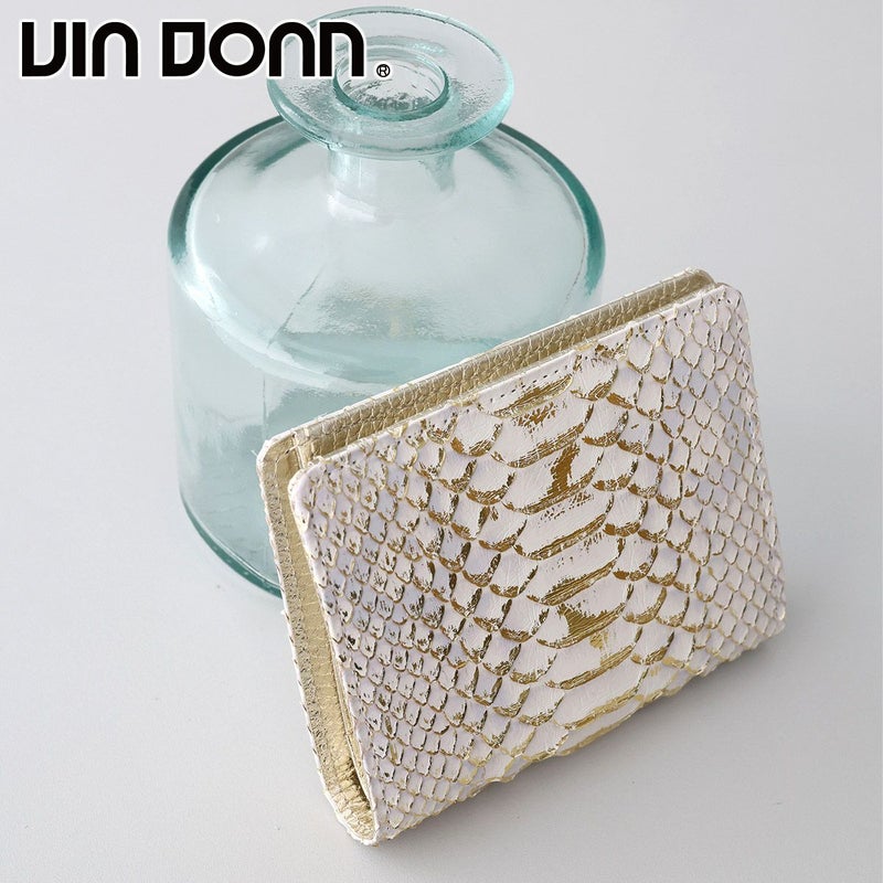 VIA DOAN ヴィア ドアン Doree ドーレ 小銭入れ付き二つ折り財布 680