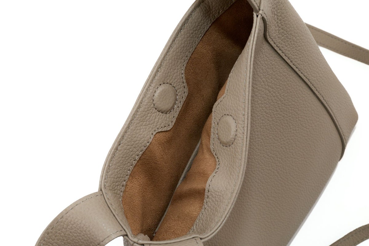 PELLE MORBIDA ペッレモルビダ Vela ヴェ－ラ ミニハンドルバッグ PMO-VE104