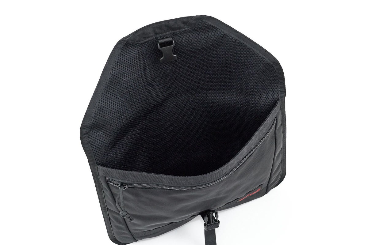 BRIEFING ブリーフィング AG BS BOX FLAP 14 PCケース BRA253G05