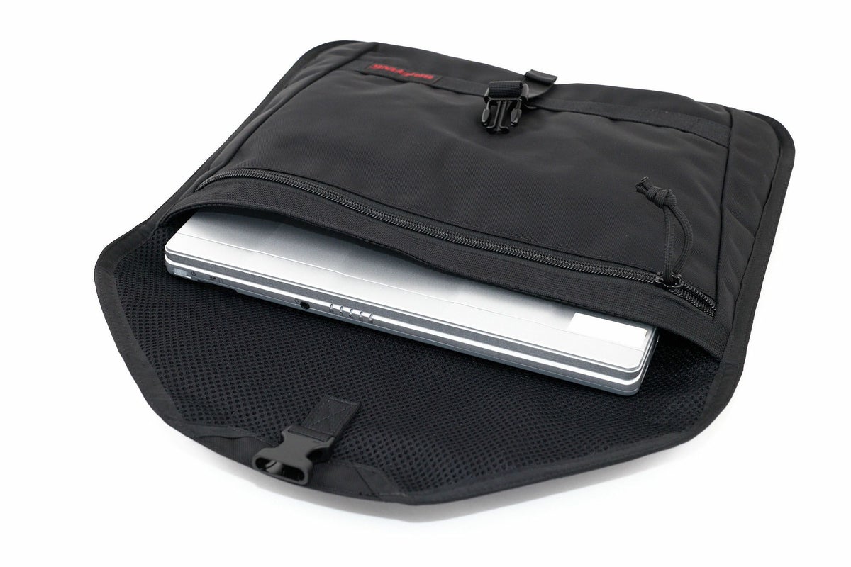 BRIEFING ブリーフィング AG BS BOX FLAP 14 PCケース BRA253G05