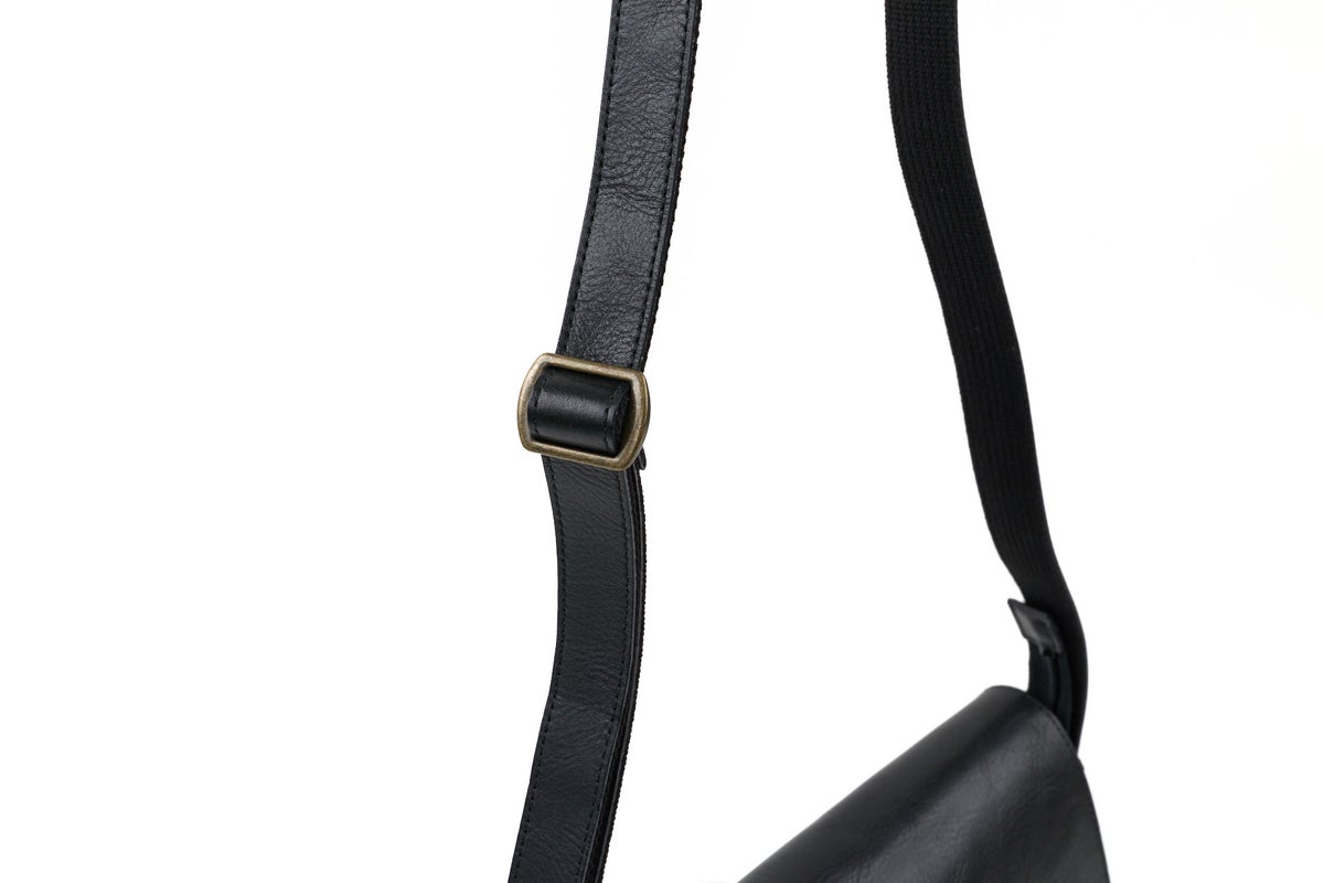 Dakota BLACK LABEL ダコタ ブラックレーベル ロード ショルダーバッグ 1624901