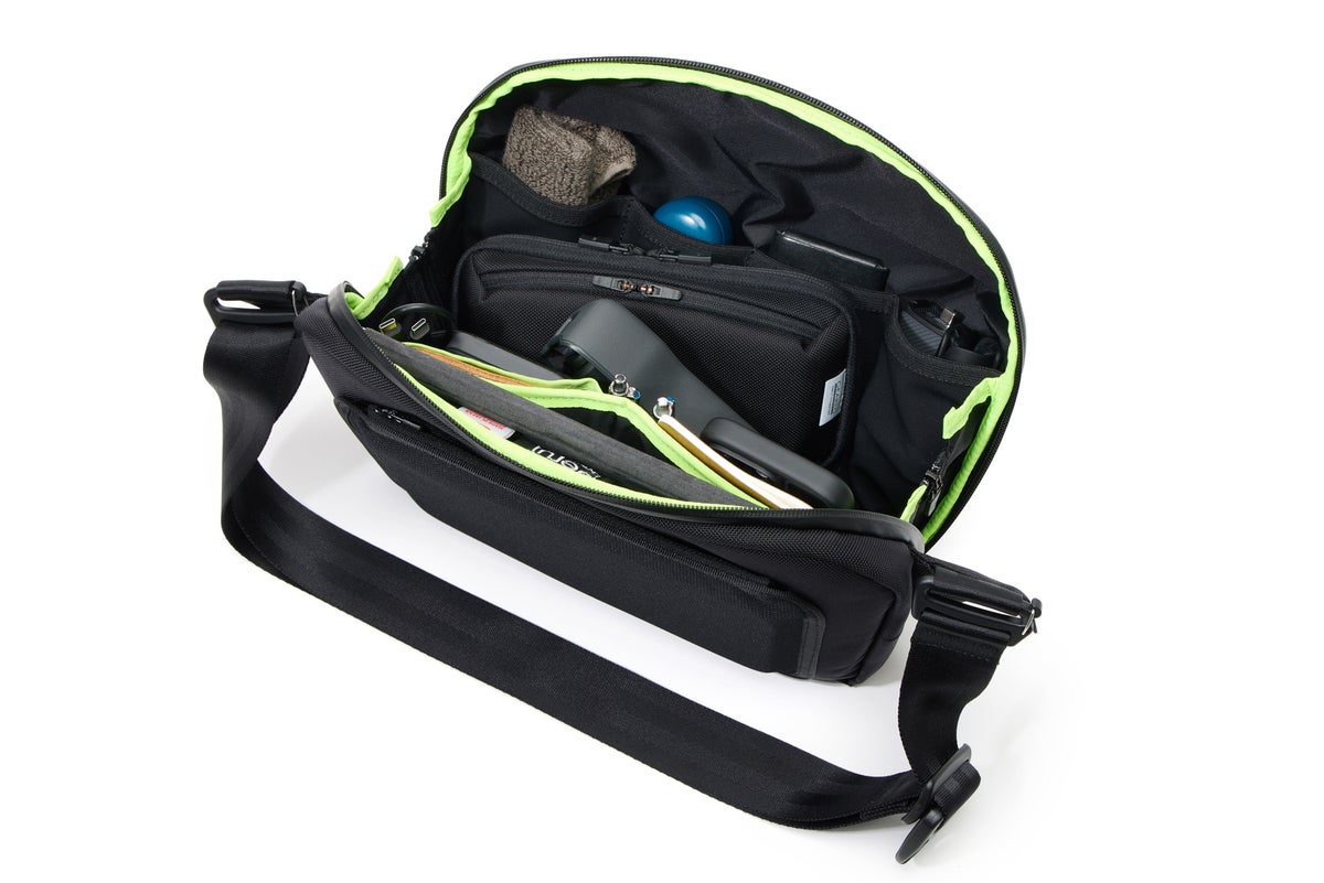 beruf baggage ベルーフ バゲージ URBAN EXPLORER 6.0 スリングパック brf-GR21-WPL