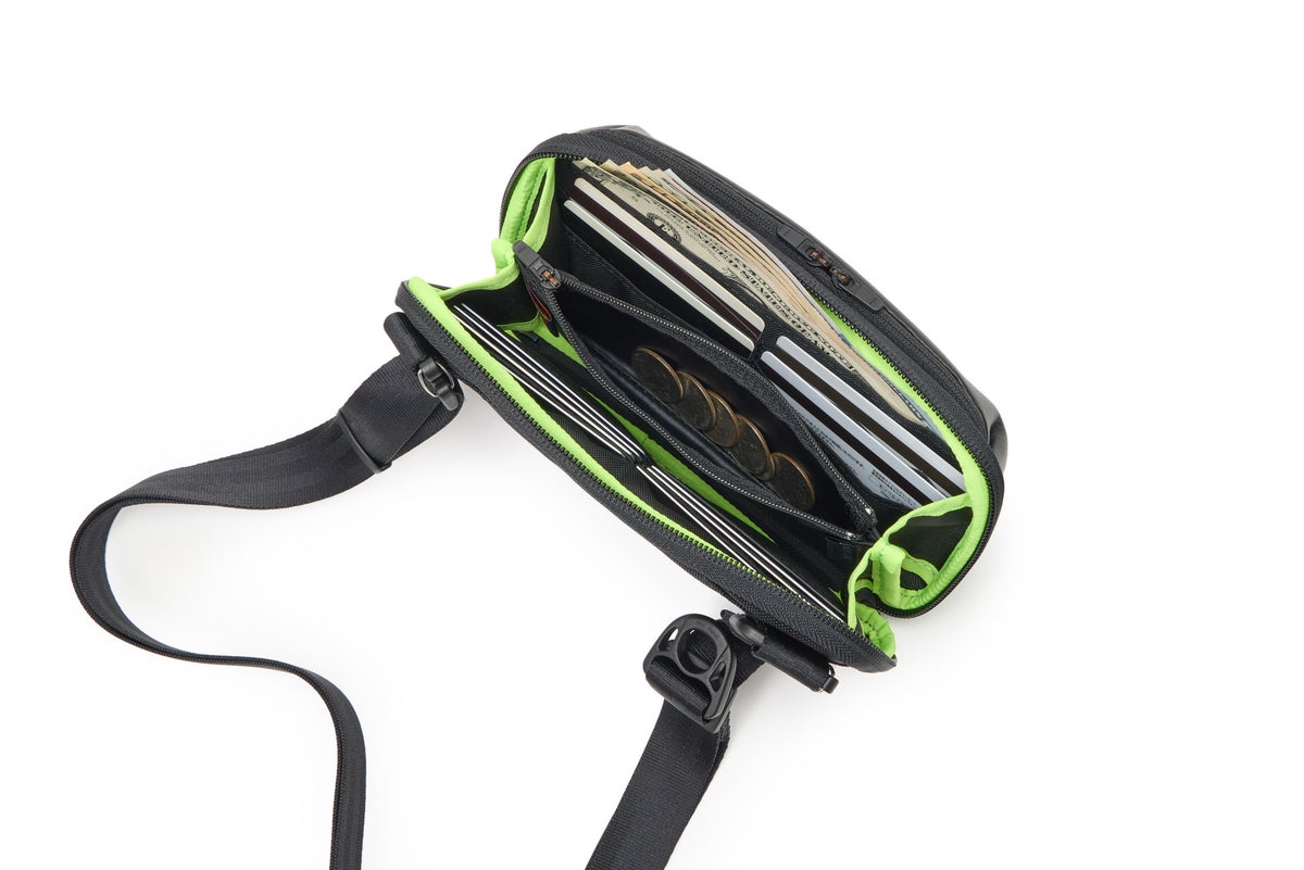 beruf baggage ベルーフ バゲージ URBAN EXPLORER MINI トラベルウォレット brf-GR22-WPL