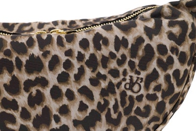 VIOLAd'ORO ヴィオラドーロ BIANCA ビアンカ ボディバッグ V-2257