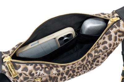 VIOLAd'ORO ヴィオラドーロ BIANCA ビアンカ ボディバッグ V-2257