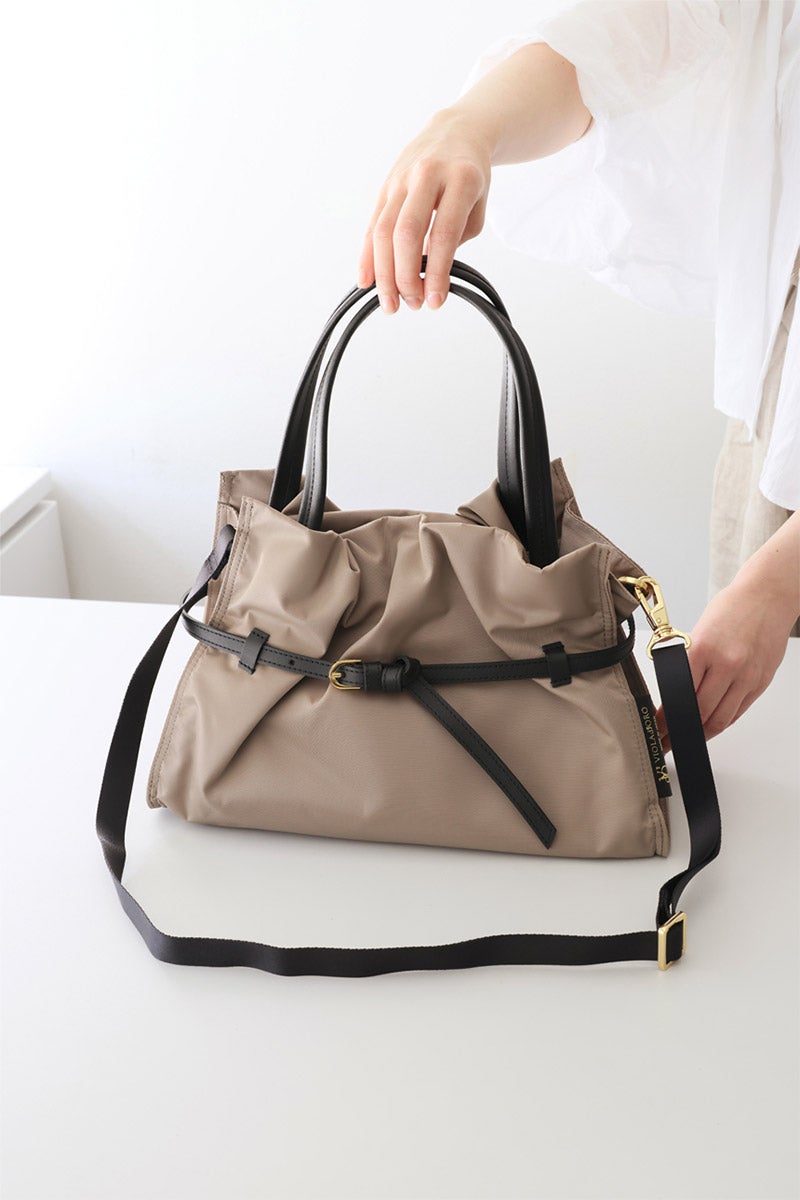 VIOLAd'ORO ヴィオラドーロ BIANCA ビアンカ トートバッグ Mサイズ V-2293