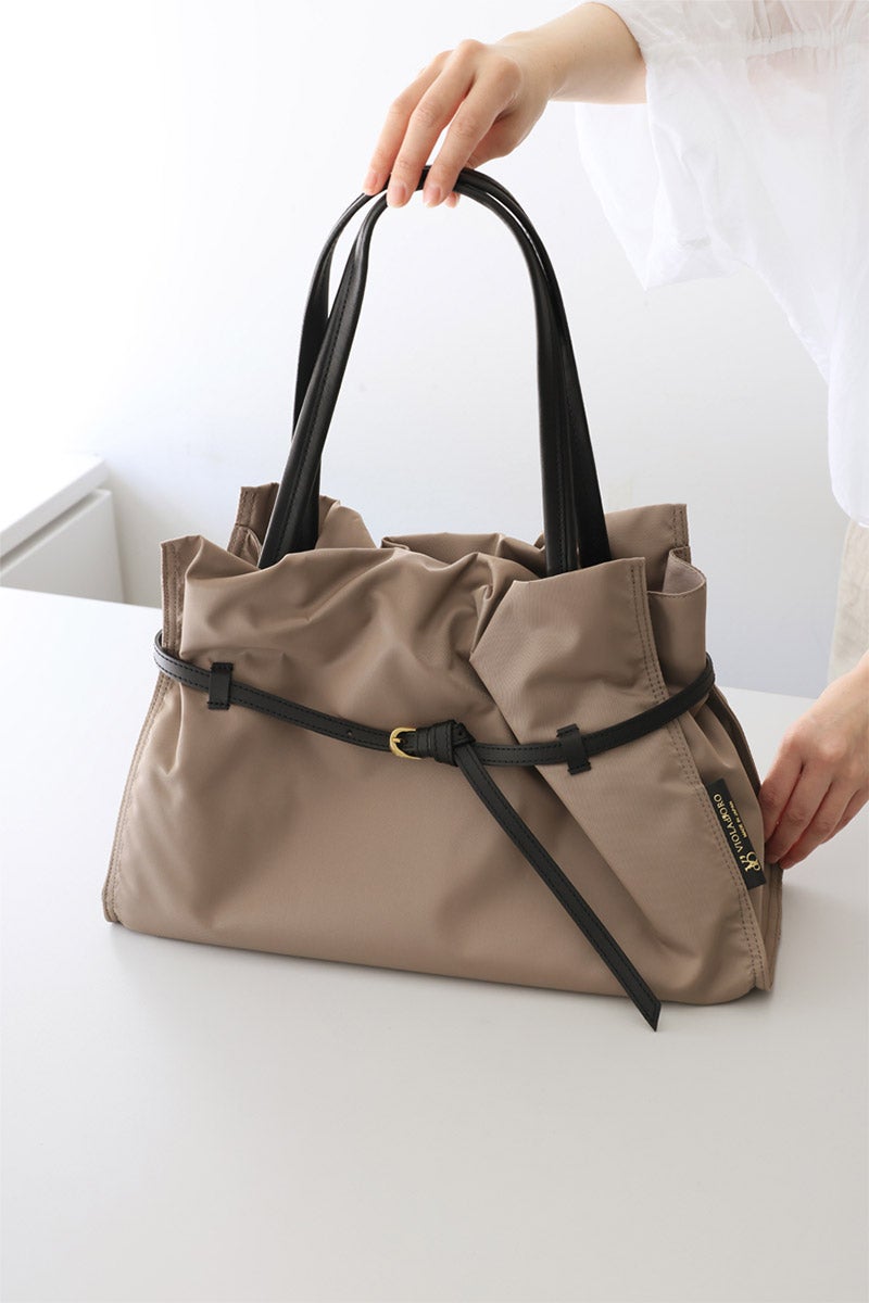 VIOLAd'ORO ヴィオラドーロ BIANCA ビアンカ トートバッグ Lサイズ V-2294