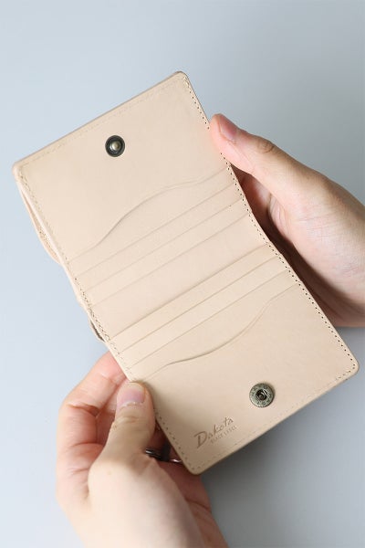 Dakota BLACK LABEL ダコタ ブラックレーベル クレマ 小銭入れ付き二つ折り財布 0620131
