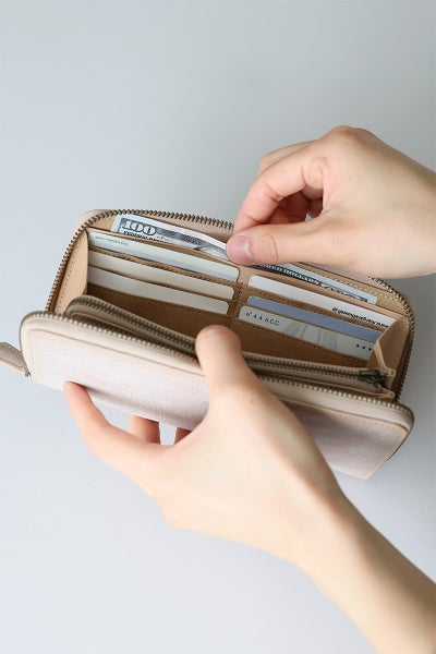 Dakota BLACK LABEL ダコタ ブラックレーベル クレマ 小銭入れ付き長財布（ラウンドファスナー式 ） 0620134