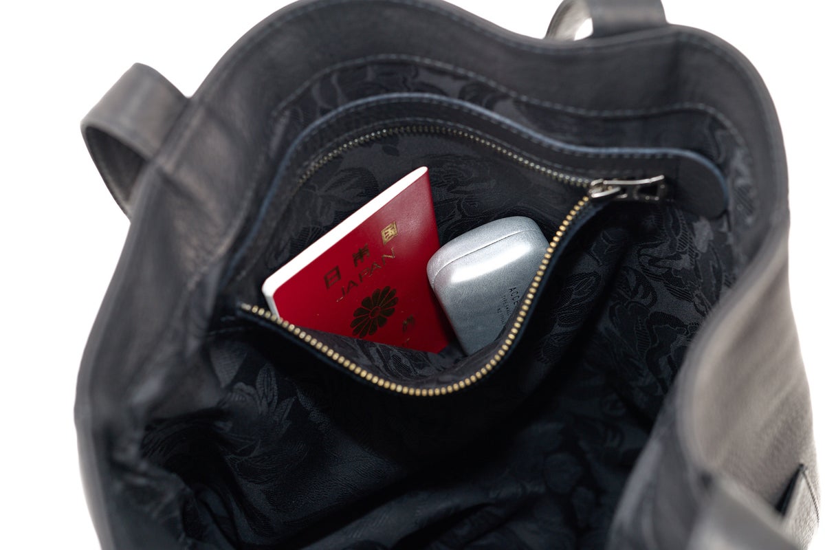 MR.OLIVE E.O.I ミスターオリーブ イーオーアイ IMPERMA-LEATHER インパーマレザー GUSSET POCKET TOTE BAG ME651