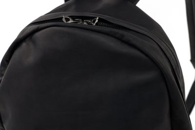 MR.OLIVE E.O.I ミスターオリーブ イーオーアイ IMPERMA-LEATHER インパーマレザー URBAN DAY PACK ME694