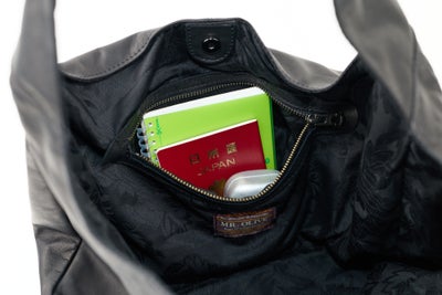 MR.OLIVE E.O.I ミスターオリーブ イーオーアイ IMPERMA-LEATHER インパーマレザー ECO TOTE ME695N