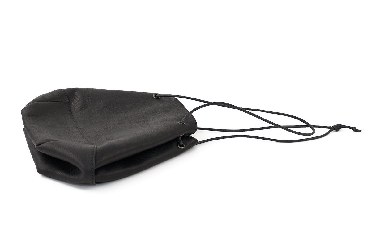 MR.OLIVE E.O.I ミスターオリーブ イーオーアイ IMPERMA-LEATHER インパーマレザー 2WAYDRAWSTRING POUCH ME697