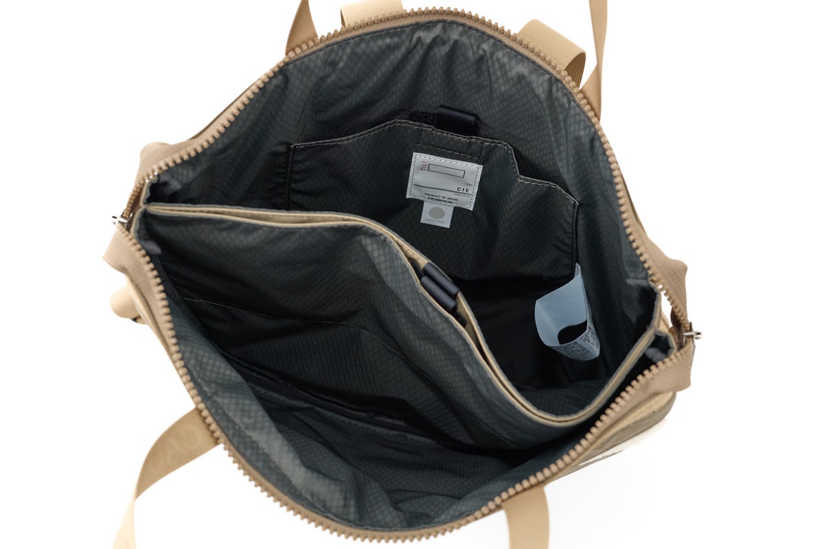 CIE シー FLOW TOTE RUCKSACK 022110