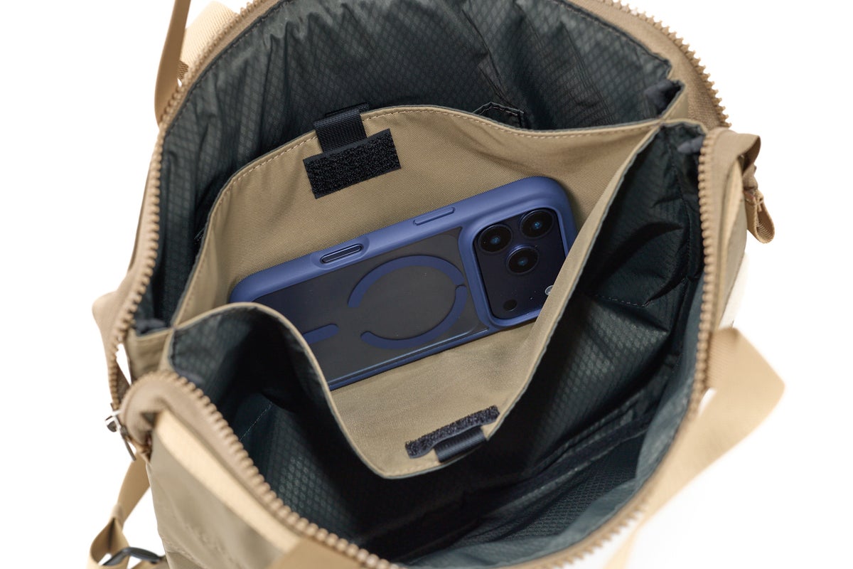 CIE シー FLOW TOTE RUCKSACK 022110