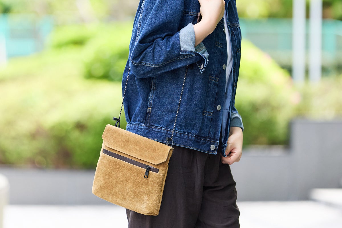 AS2OV アッソブ WP SUEDE サコッシュ 091750
