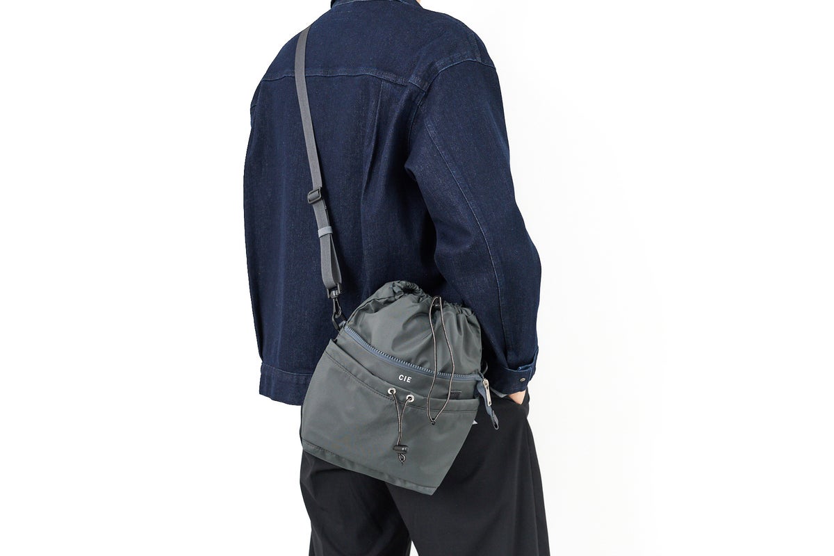 CIE シー TENDER-2 ミニショルダーバッグ 042511