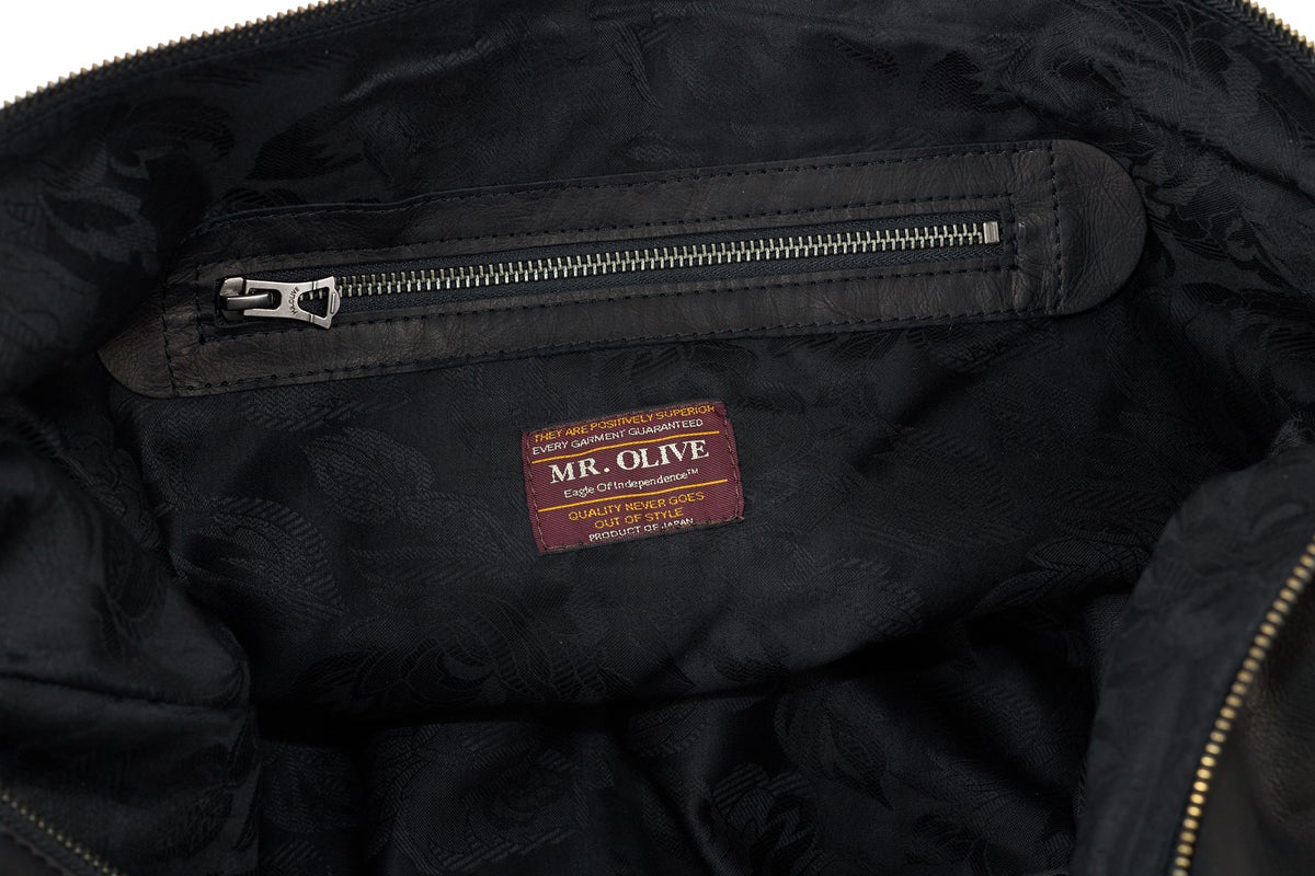 MR.OLIVE E.O.I ミスターオリーブ イーオーアイ IMPERMA-LEATHER インパーマレザー MESSENGER BAG ME613